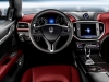 maserati_ghibli_cockpit_red_leather_interior